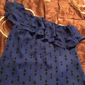 Off the shoulder Shirt